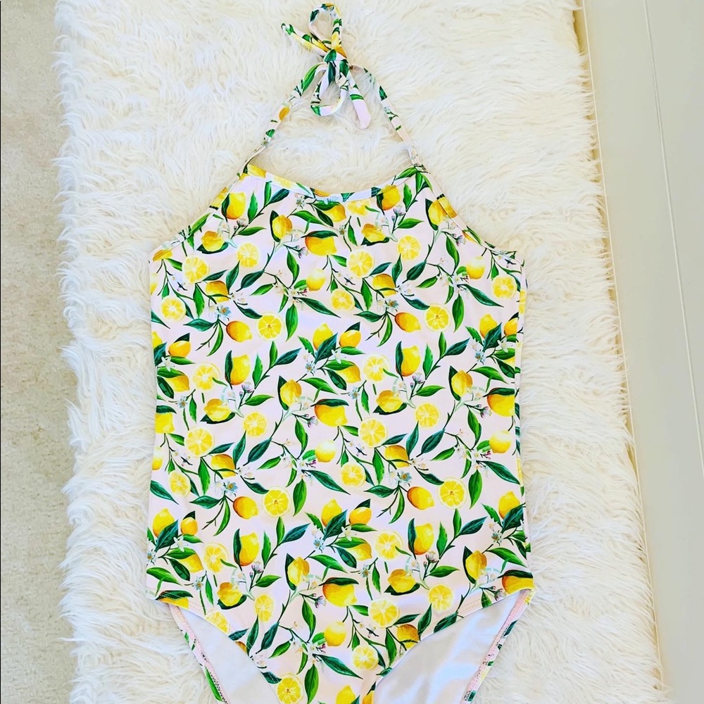 Girls SnapperRock One-piece Bathing suit!